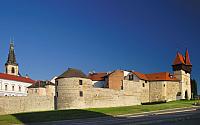 Zatec gate with walls