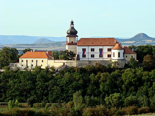The castle Nový Hrad in Jimlin