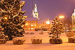 The Mírové square in winter