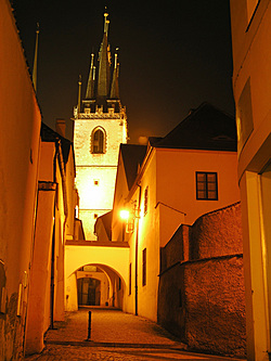noční kostel